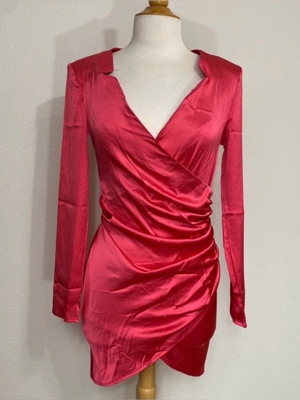 CBR Women Barbie Pink Satin Faux Wrap Long Sleeve Mini Dress Size Medium Classic
